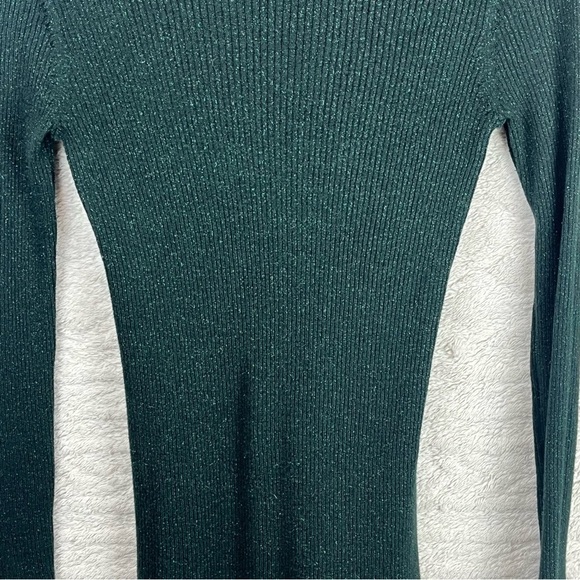 RUFF HEWN Emerald Green Very Stretchy Turtleneck Metalic Threads Medium - Picture 3 of 14